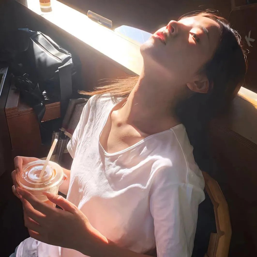 快藏起来!玛琪娜同学